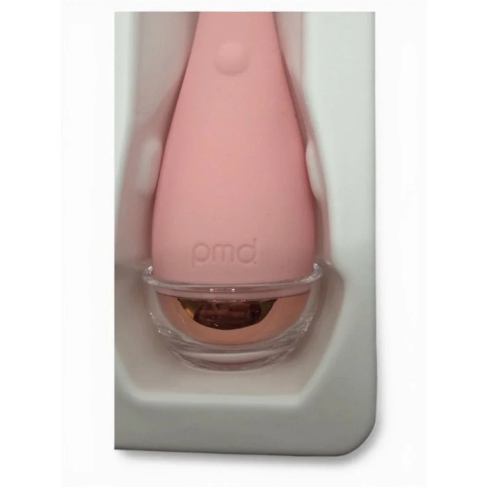 PMD Clean Smart Facial Cleansing Massage Device Silicone Blush New In Box Works